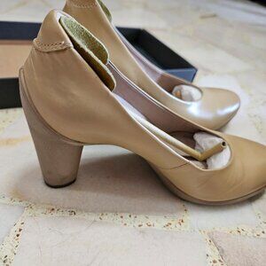 ECCO Sculptured 75 Heels